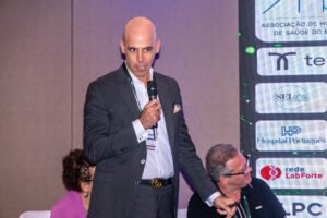 Registro fotografico do Seminario Saude: Onde a IA Encontra o Humano 2026 - foto 308