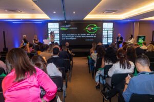 Registro fotografico do Seminario Saude: Onde a IA Encontra o Humano 2026 - foto 371
